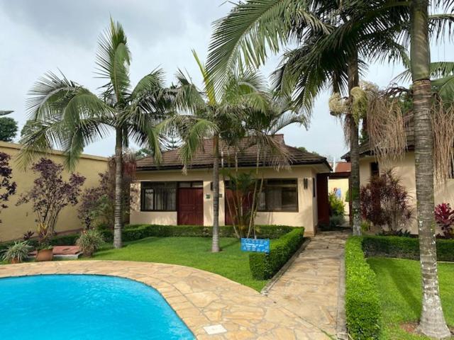 Ahadi Lodge Arusha Luaran gambar