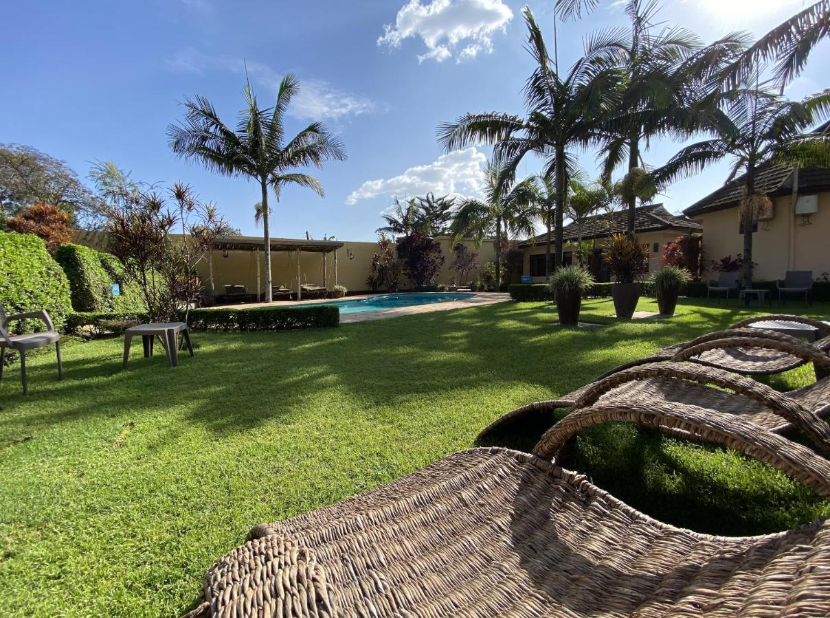 Ahadi Lodge Arusha Luaran gambar