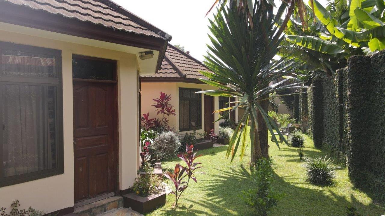 Ahadi Lodge Arusha Luaran gambar