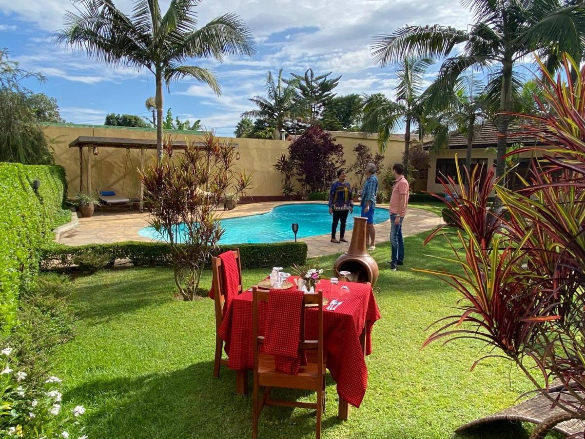 Ahadi Lodge Arusha Luaran gambar