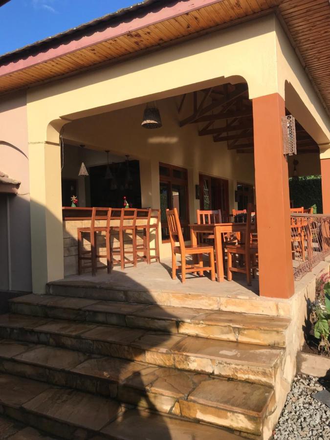 Ahadi Lodge Arusha Luaran gambar