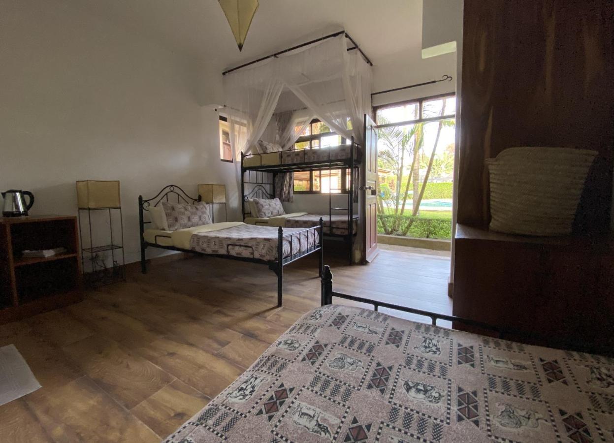 Ahadi Lodge Arusha Luaran gambar