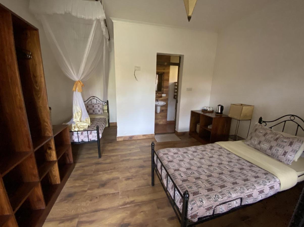 Ahadi Lodge Arusha Luaran gambar